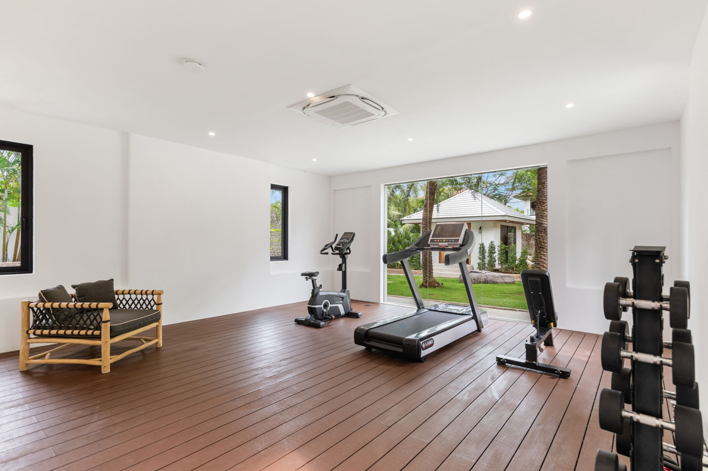 Lush Luxurious and Serenity in Riverside Villa