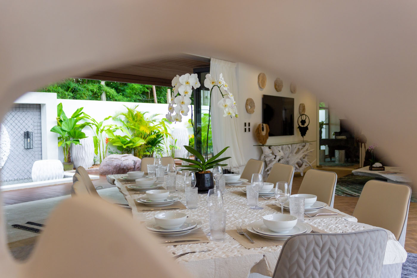 Lush Luxurious and Serenity in Riverside Villa