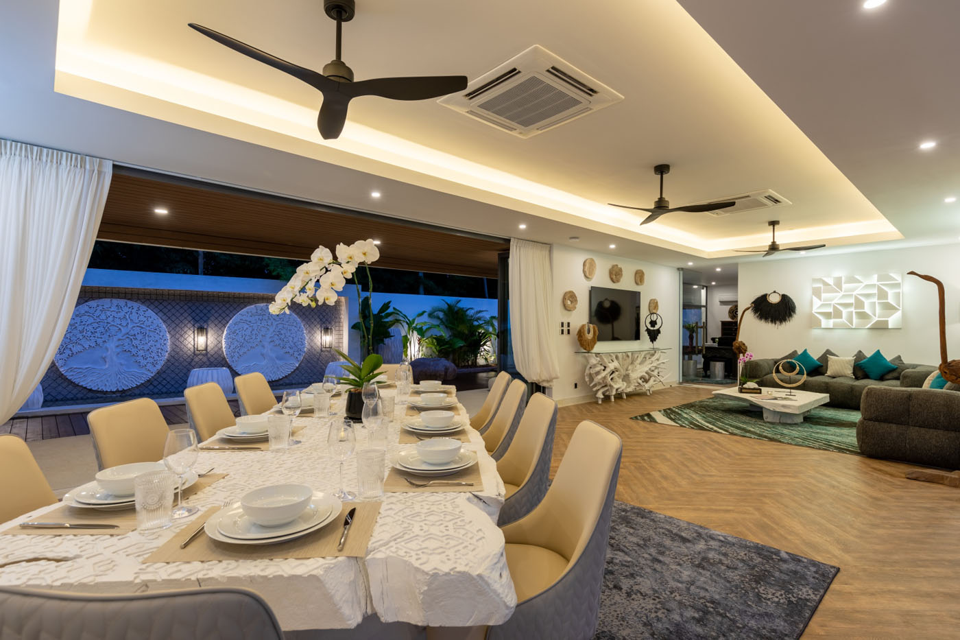 Lush Luxurious and Serenity in Riverside Villa