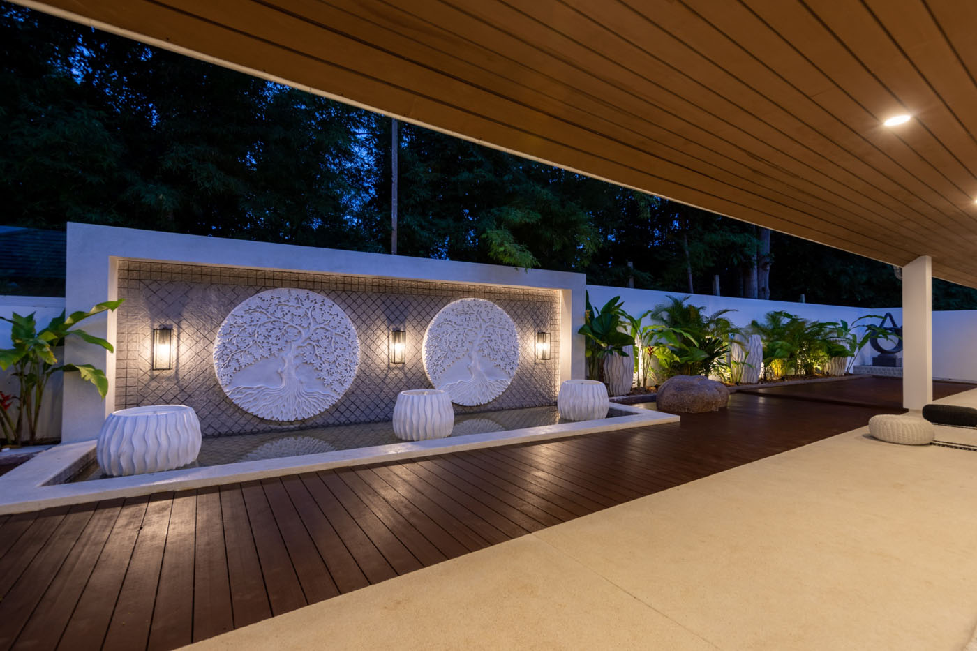 Lush Luxurious and Serenity in Riverside Villa