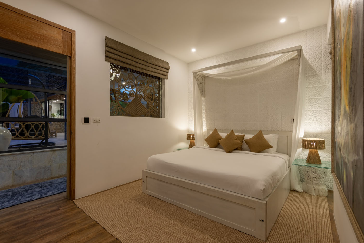 Lush Luxurious and Serenity in Riverside Villa