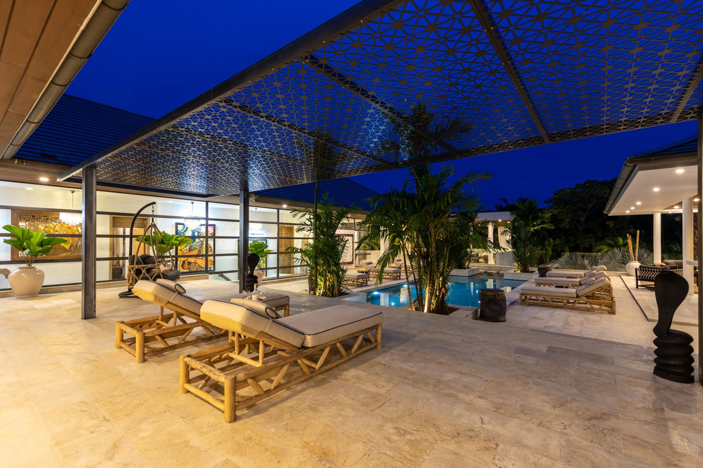 Lush Luxurious and Serenity in Riverside Villa