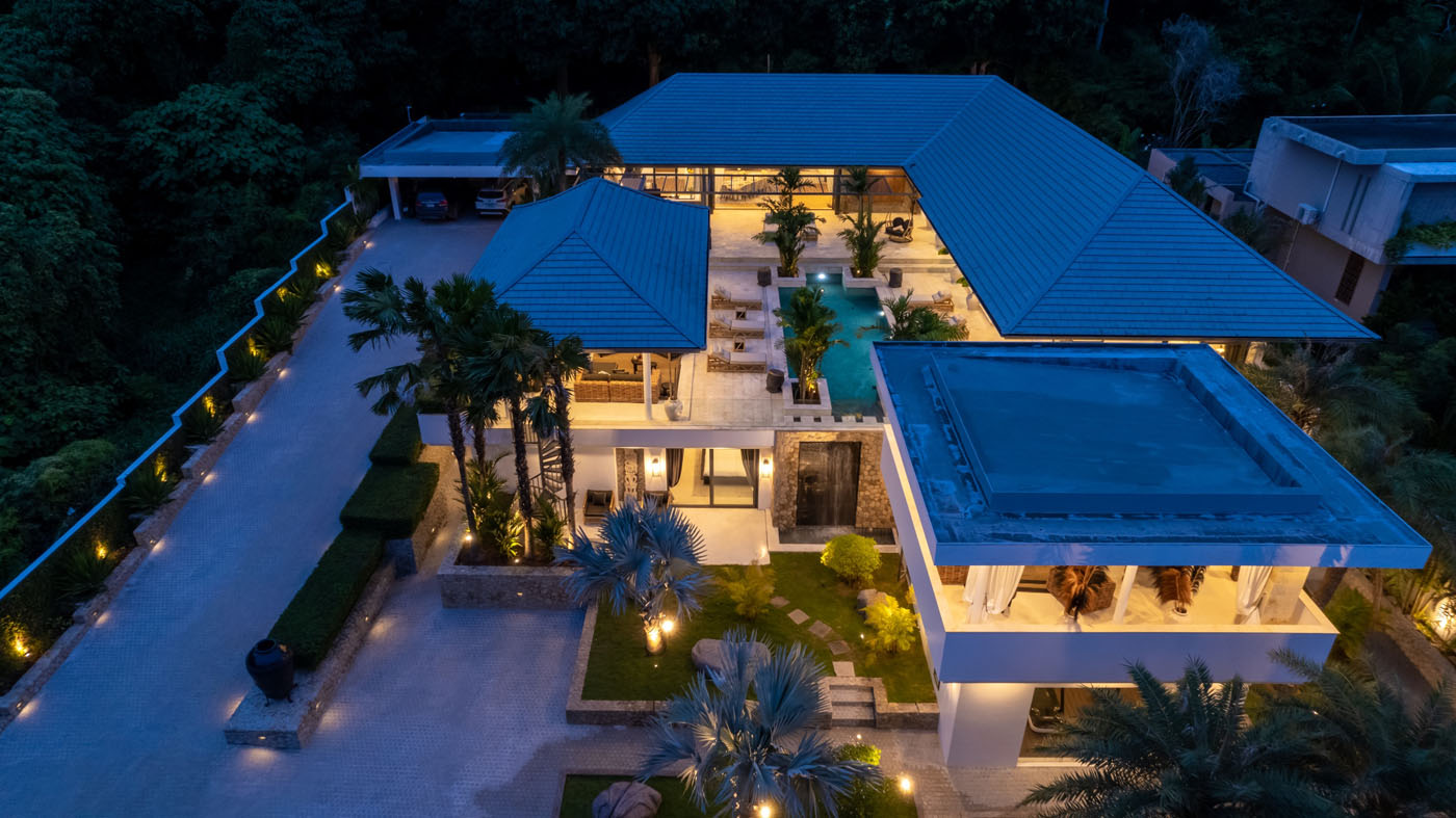 Lush Luxurious and Serenity in Riverside Villa