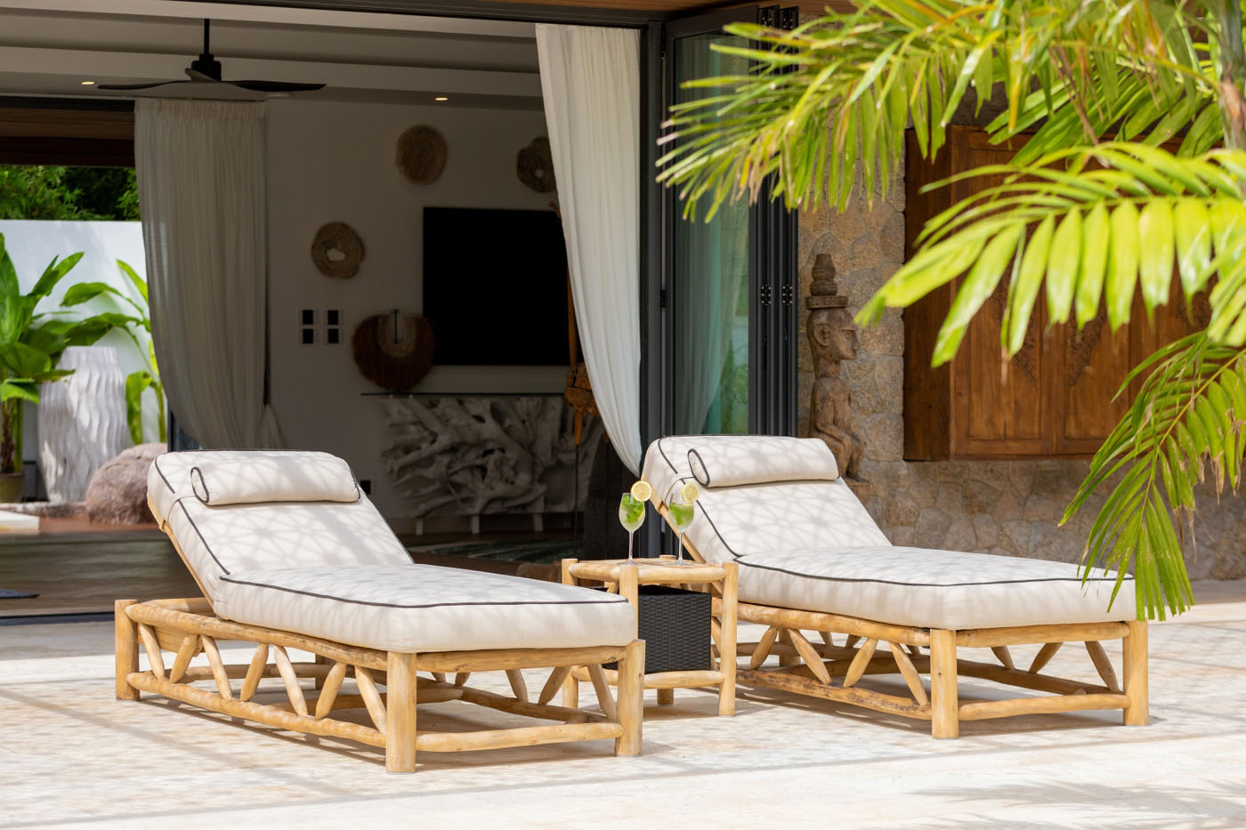 Lush Luxurious and Serenity in Riverside Villa