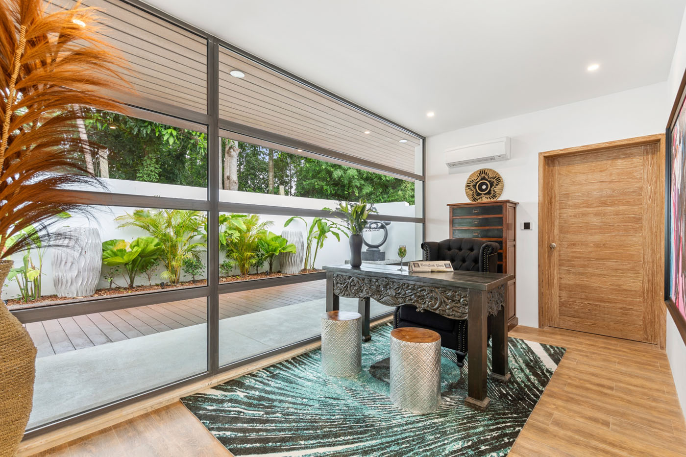 Lush Luxurious and Serenity in Riverside Villa