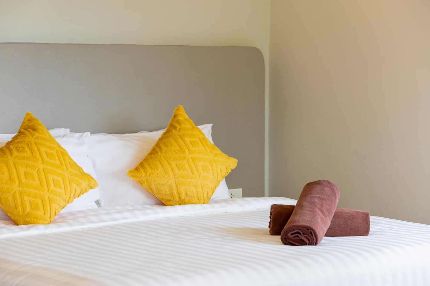 Namuang Waterfall and Seaview Villa