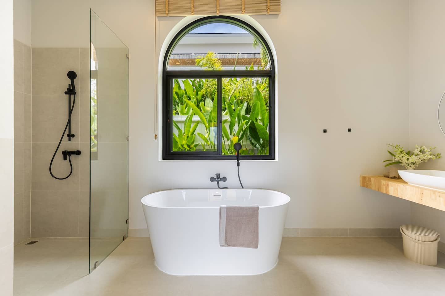 Namuang Waterfall and Seaview Villa